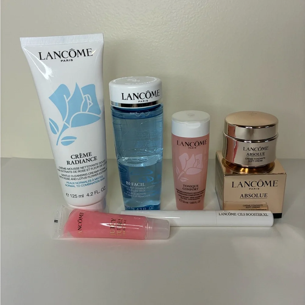 Lancôme Beauty Collection Lot with Pink Cosmetic Case - Picture 2 of 7
